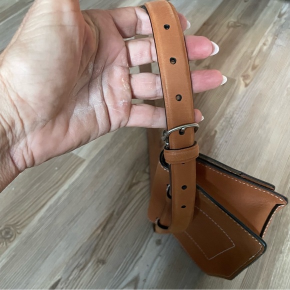 Calvin Klein Contrast Stitch Crossbody bag Light Brown 8 X 4.5” Leather NWOT - Picture 8 of 11